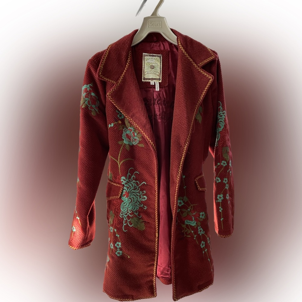 Paparazzi jacket, red with with floral embroidery in size small